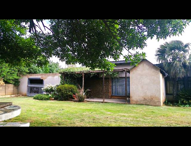 3 BEDROOM HOUSE FOR SALE IN DUNCANVILLE